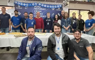 Foto dos aniversariantes de Julho reunidos